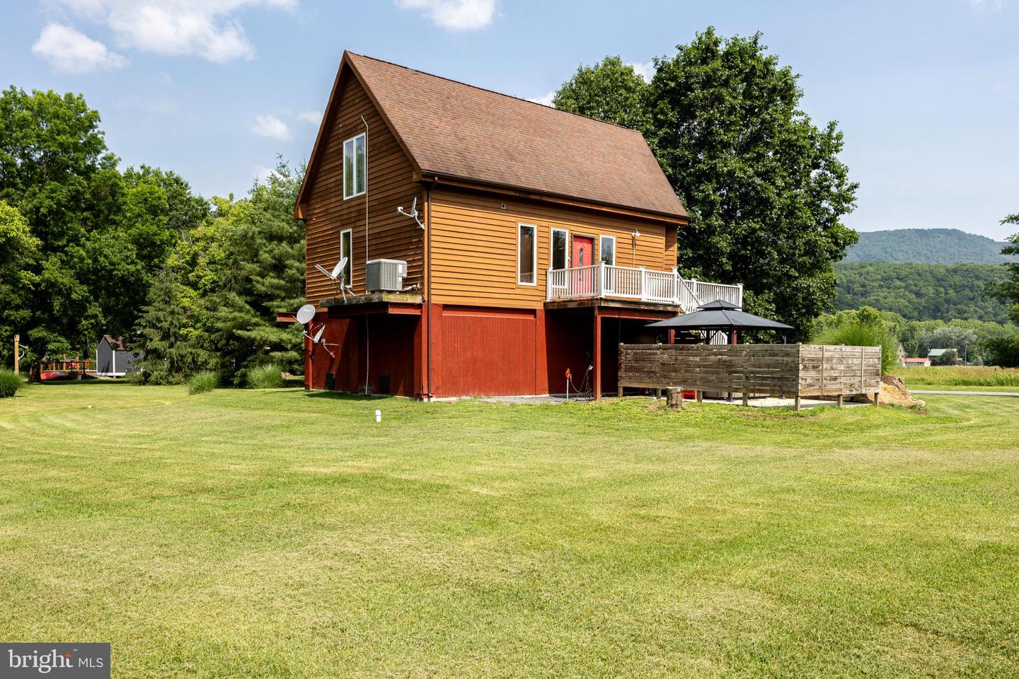 1215 & 1225 FORT STOVER RD, LURAY, Virginia 22835, 4 Bedrooms Bedrooms, ,3 BathroomsBathrooms,Residential,For sale,1215 & 1225 FORT STOVER RD,VAPA2005036 MLS # VAPA2005036