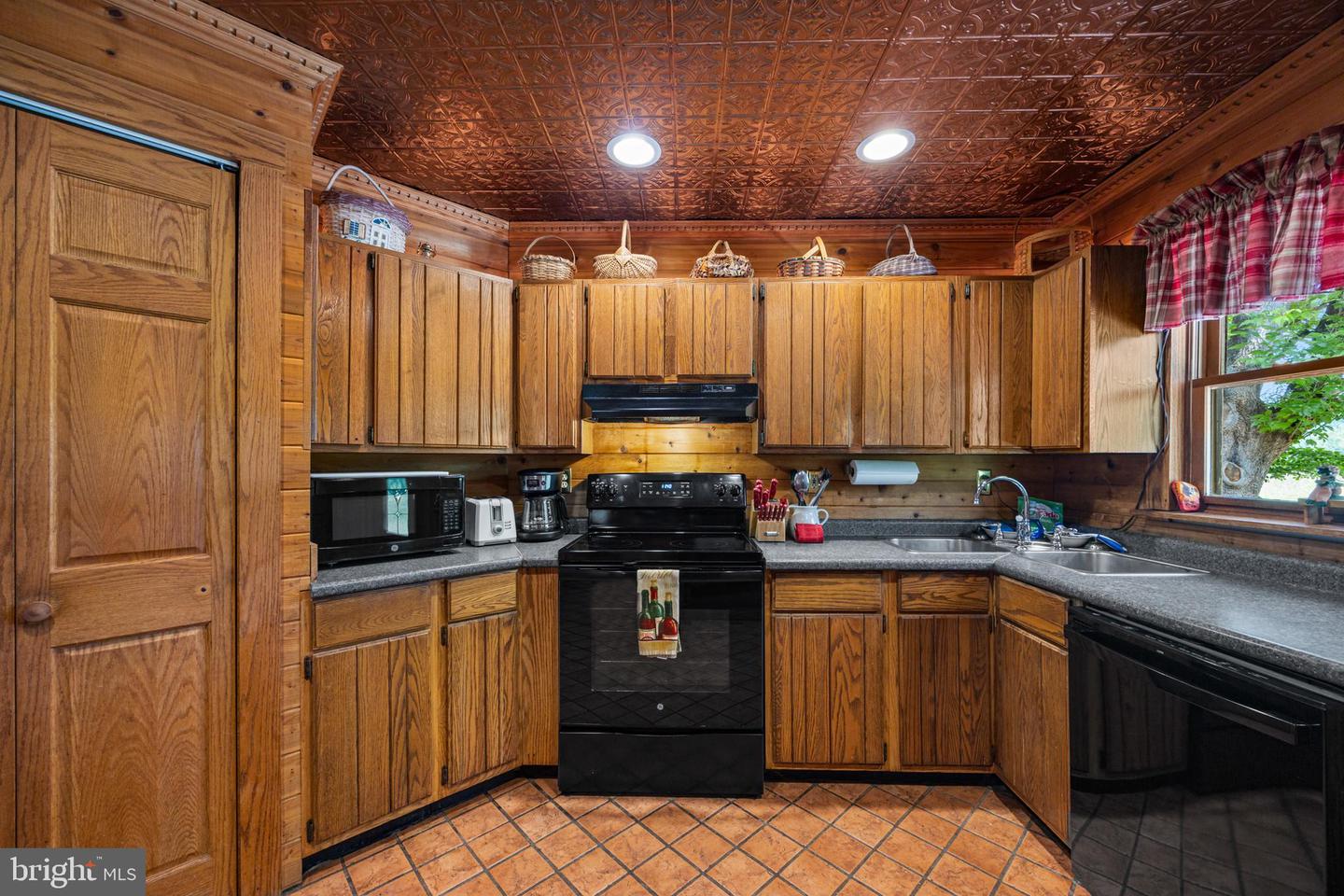 1215 & 1225 FORT STOVER RD, LURAY, Virginia 22835, 4 Bedrooms Bedrooms, ,3 BathroomsBathrooms,Residential,For sale,1215 & 1225 FORT STOVER RD,VAPA2005036 MLS # VAPA2005036