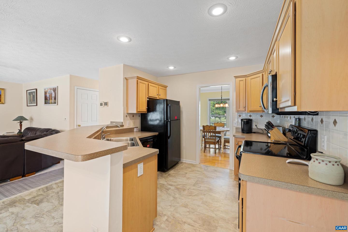 82 PETERSON PL, FISHERSVILLE, Virginia 22939, 5 Bedrooms Bedrooms, ,3 BathroomsBathrooms,Residential,For sale,82 PETERSON PL,665741 MLS # 665741