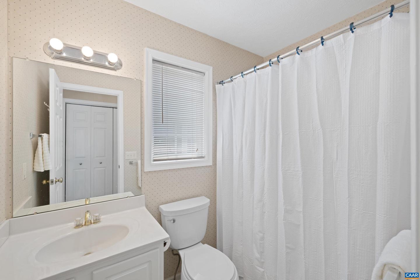 82 PETERSON PL, FISHERSVILLE, Virginia 22939, 5 Bedrooms Bedrooms, ,3 BathroomsBathrooms,Residential,For sale,82 PETERSON PL,665741 MLS # 665741