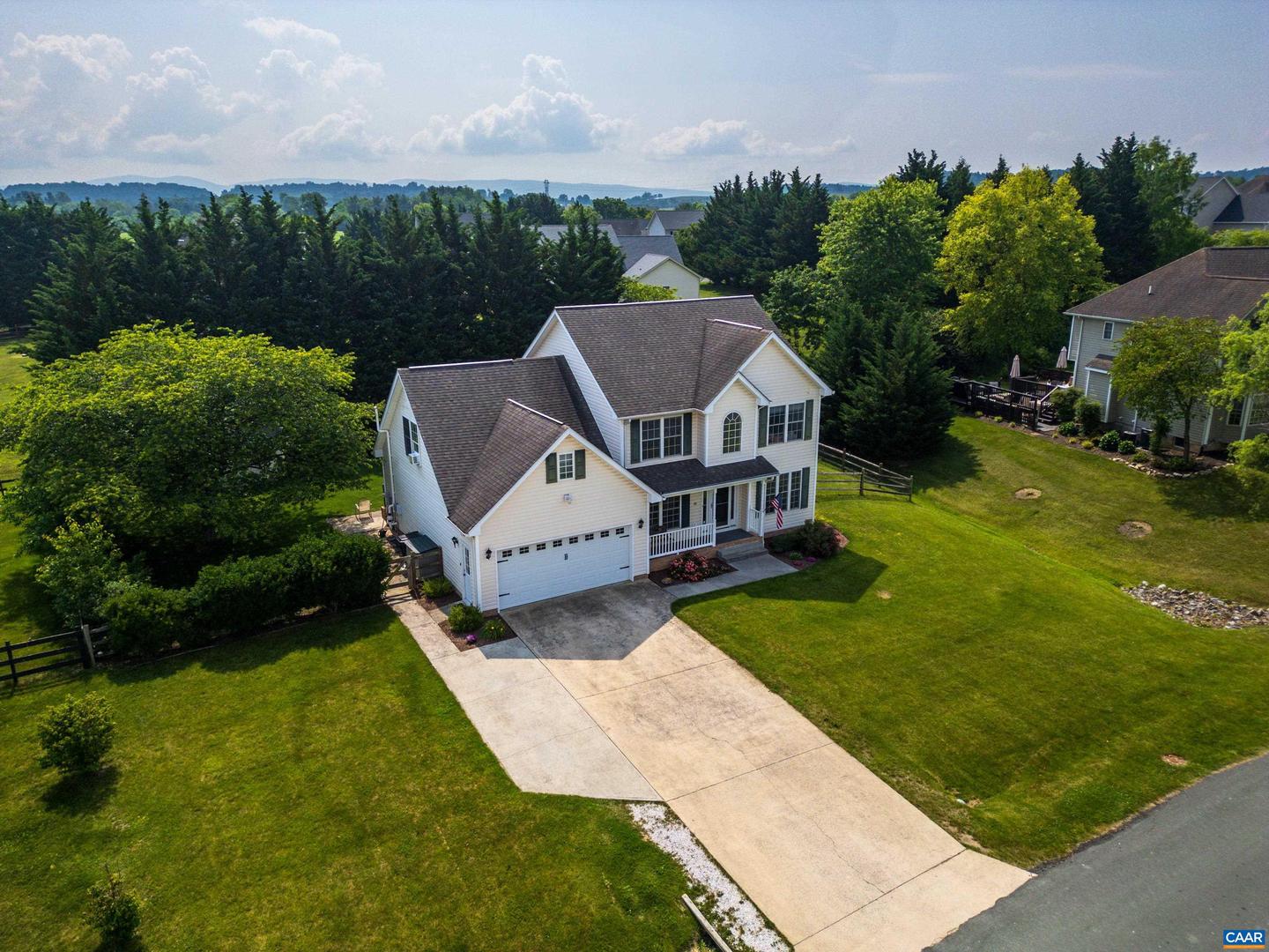 82 PETERSON PL, FISHERSVILLE, Virginia 22939, 5 Bedrooms Bedrooms, ,3 BathroomsBathrooms,Residential,For sale,82 PETERSON PL,665741 MLS # 665741