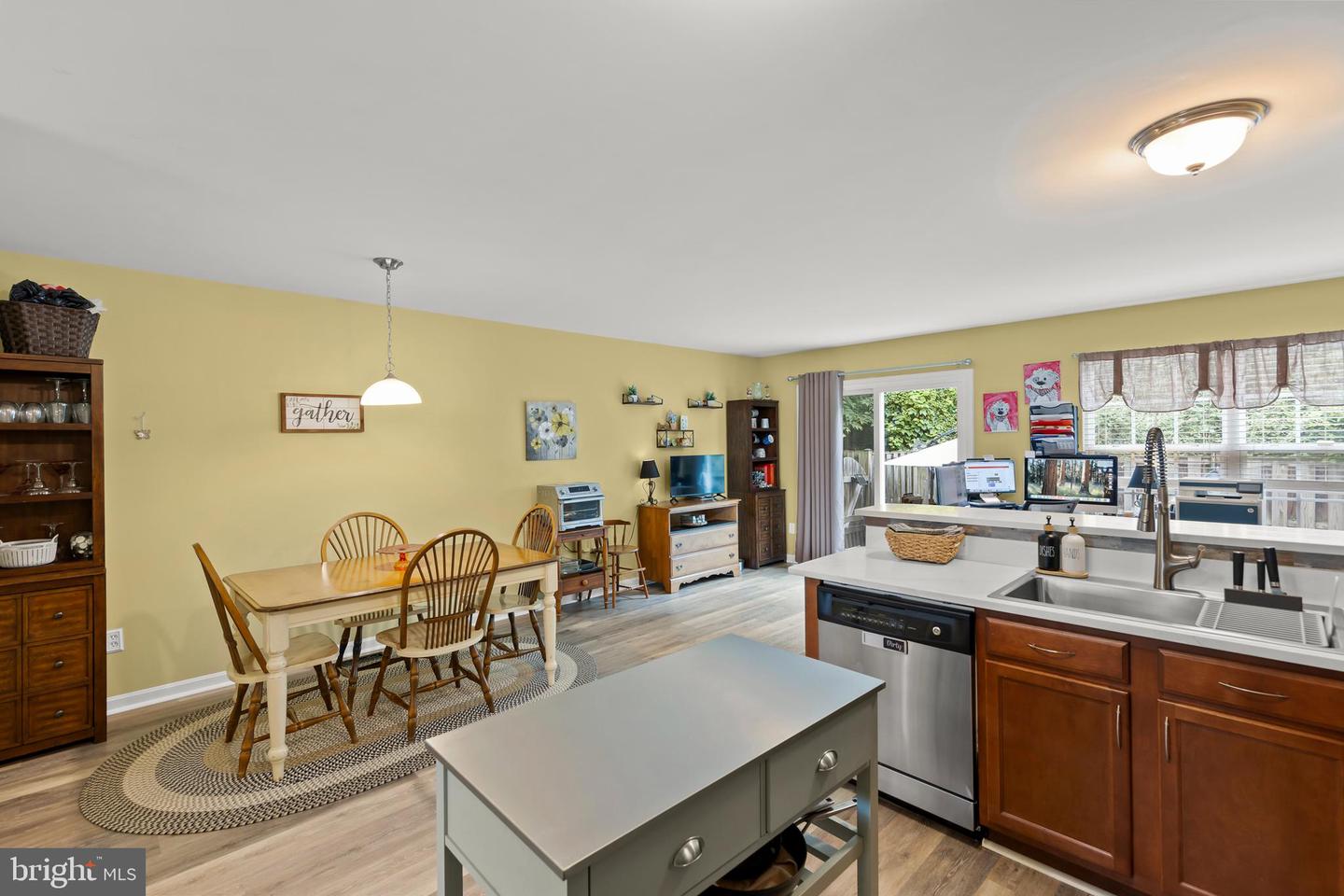 5244 MULBERRY RUN CT, STEPHENS CITY, Virginia 22655, 3 Bedrooms Bedrooms, ,2 BathroomsBathrooms,Residential,For sale,5244 MULBERRY RUN CT,VAFV2034920 MLS # VAFV2034920