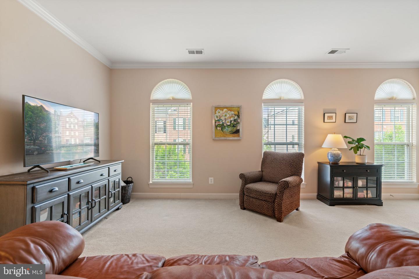 15196 LANCASHIRE DR, WOODBRIDGE, Virginia 22191, 3 Bedrooms Bedrooms, ,2 BathroomsBathrooms,Residential,For sale,15196 LANCASHIRE DR,VAPW2097112 MLS # VAPW2097112