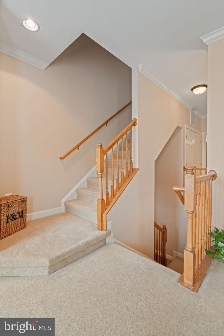 15196 LANCASHIRE DR, WOODBRIDGE, Virginia 22191, 3 Bedrooms Bedrooms, ,2 BathroomsBathrooms,Residential,For sale,15196 LANCASHIRE DR,VAPW2097112 MLS # VAPW2097112