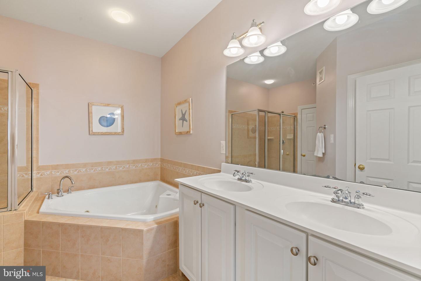 15196 LANCASHIRE DR, WOODBRIDGE, Virginia 22191, 3 Bedrooms Bedrooms, ,2 BathroomsBathrooms,Residential,For sale,15196 LANCASHIRE DR,VAPW2097112 MLS # VAPW2097112