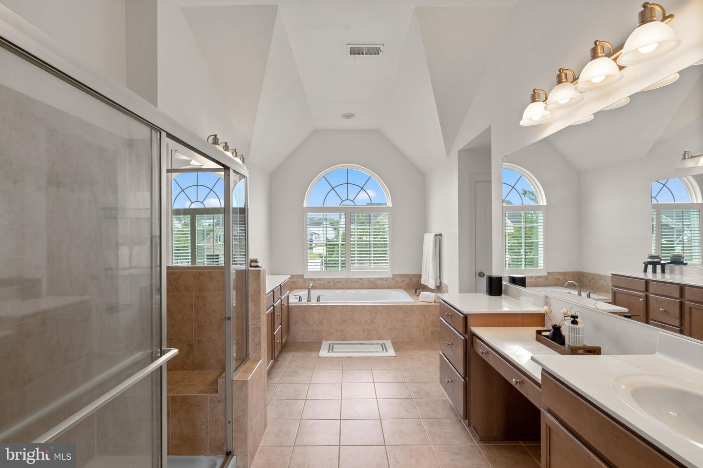 128 COACHMAN CIR, STAFFORD, Virginia 22554, 5 Bedrooms Bedrooms, ,4 BathroomsBathrooms,Residential,For sale,128 COACHMAN CIR,VAST2039906 MLS # VAST2039906