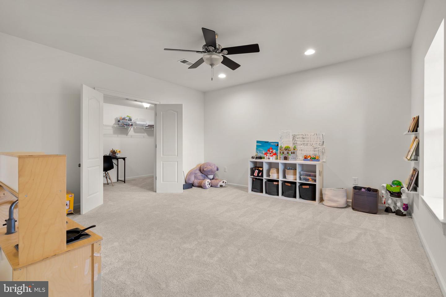 128 COACHMAN CIR, STAFFORD, Virginia 22554, 5 Bedrooms Bedrooms, ,4 BathroomsBathrooms,Residential,For sale,128 COACHMAN CIR,VAST2039906 MLS # VAST2039906