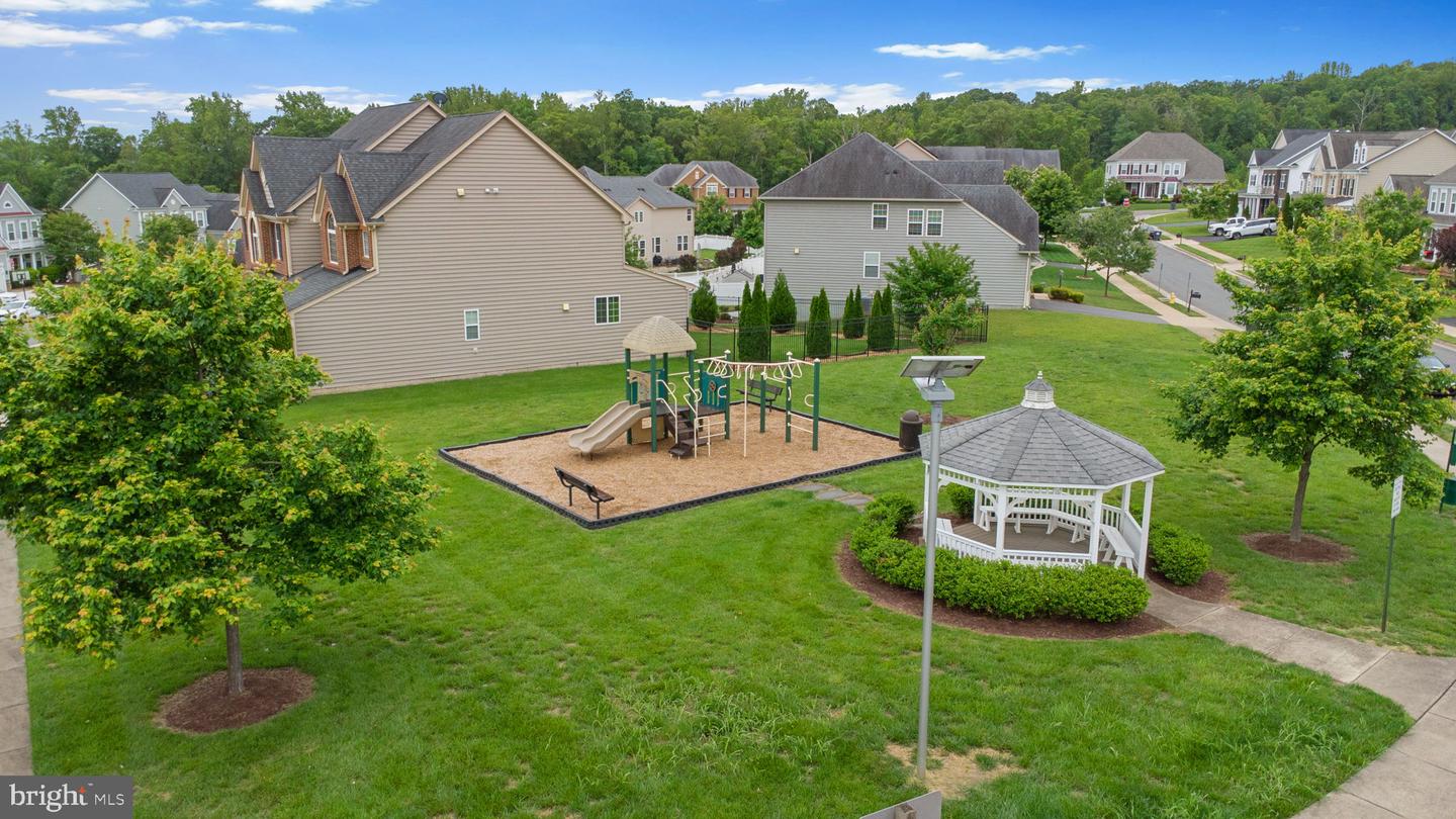 128 COACHMAN CIR, STAFFORD, Virginia 22554, 5 Bedrooms Bedrooms, ,4 BathroomsBathrooms,Residential,For sale,128 COACHMAN CIR,VAST2039906 MLS # VAST2039906