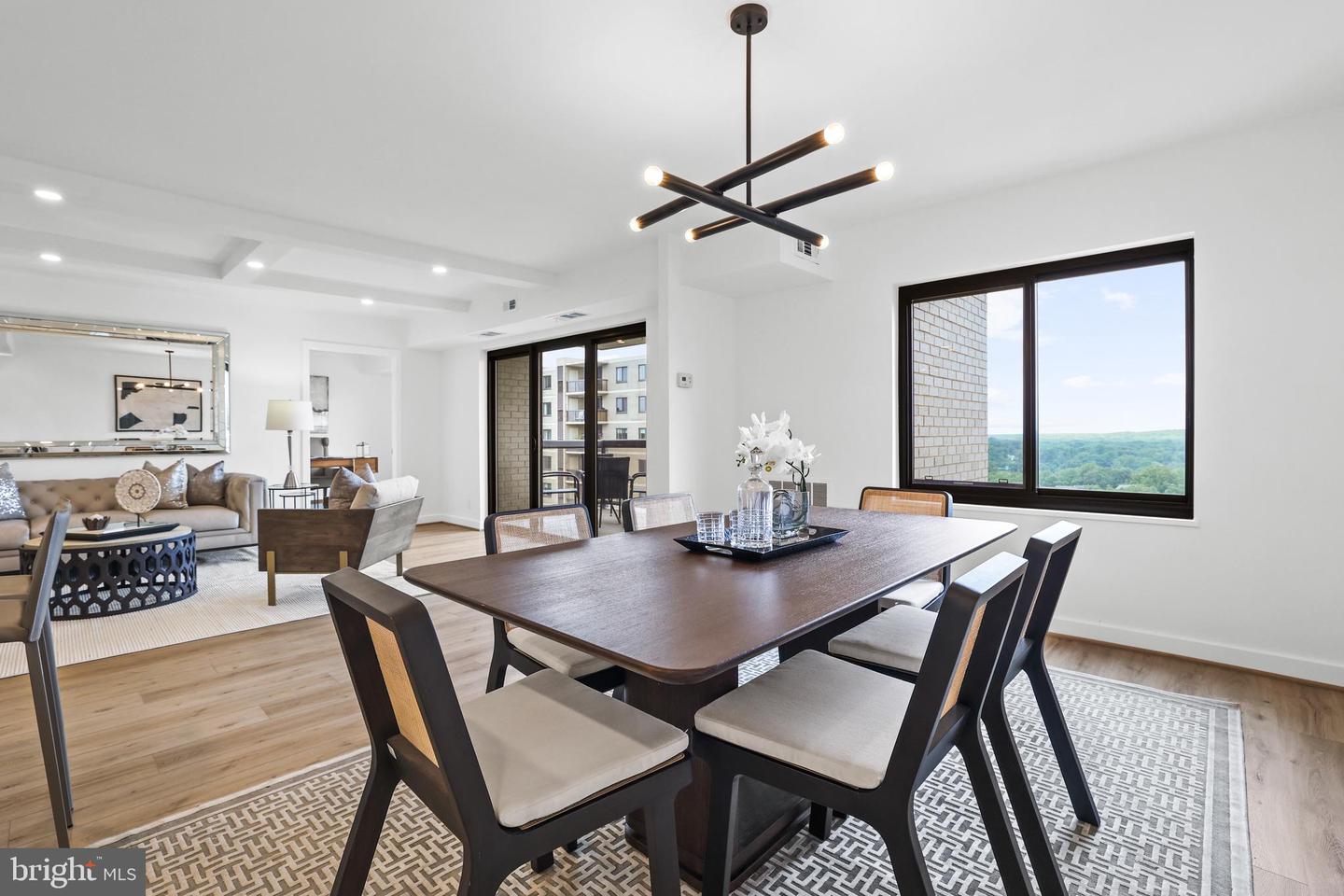205 YOAKUM PKWY #1712, ALEXANDRIA, Virginia 22304, 3 Bedrooms Bedrooms, ,2 BathroomsBathrooms,Residential,For sale,205 YOAKUM PKWY #1712,VAAX2046598 MLS # VAAX2046598