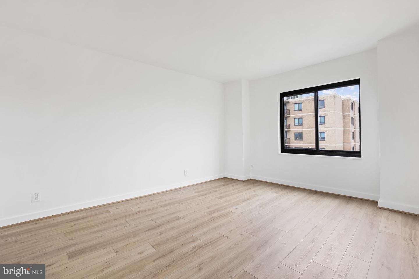 205 YOAKUM PKWY #1712, ALEXANDRIA, Virginia 22304, 3 Bedrooms Bedrooms, ,2 BathroomsBathrooms,Residential,For sale,205 YOAKUM PKWY #1712,VAAX2046598 MLS # VAAX2046598