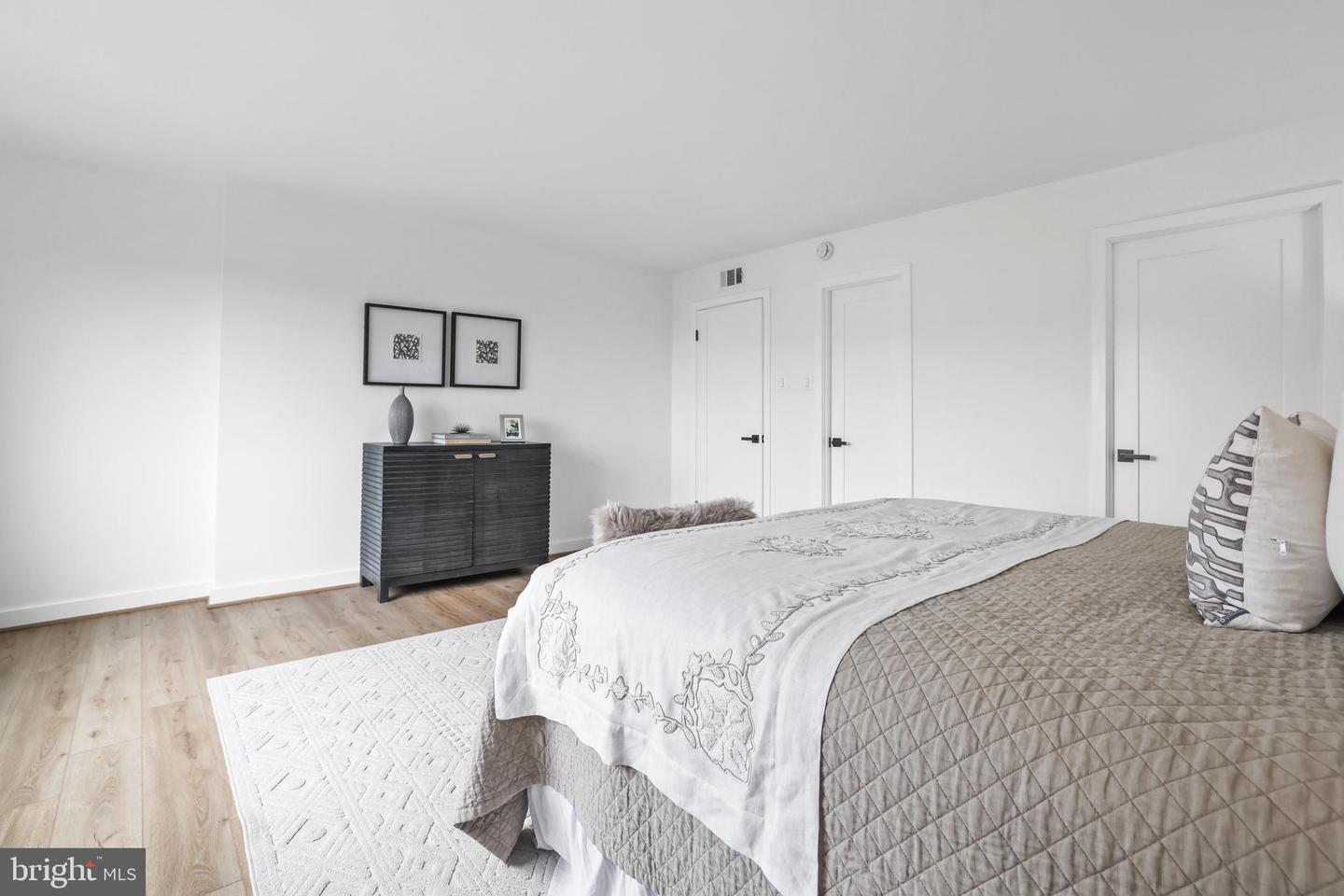 205 YOAKUM PKWY #1712, ALEXANDRIA, Virginia 22304, 3 Bedrooms Bedrooms, ,2 BathroomsBathrooms,Residential,For sale,205 YOAKUM PKWY #1712,VAAX2046598 MLS # VAAX2046598
