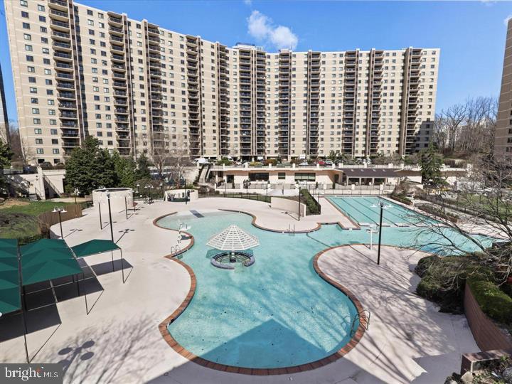205 YOAKUM PKWY #1712, ALEXANDRIA, Virginia 22304, 3 Bedrooms Bedrooms, ,2 BathroomsBathrooms,Residential,For sale,205 YOAKUM PKWY #1712,VAAX2046598 MLS # VAAX2046598