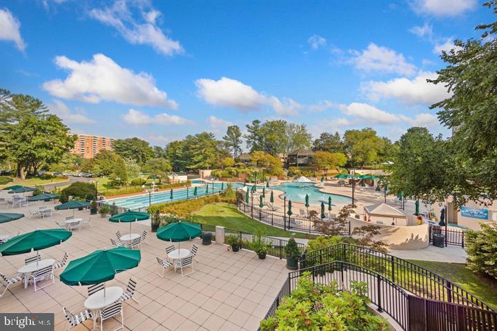 205 YOAKUM PKWY #1712, ALEXANDRIA, Virginia 22304, 3 Bedrooms Bedrooms, ,2 BathroomsBathrooms,Residential,For sale,205 YOAKUM PKWY #1712,VAAX2046598 MLS # VAAX2046598