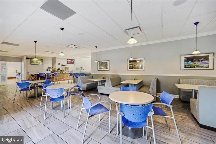 205 YOAKUM PKWY #1712, ALEXANDRIA, Virginia 22304, 3 Bedrooms Bedrooms, ,2 BathroomsBathrooms,Residential,For sale,205 YOAKUM PKWY #1712,VAAX2046598 MLS # VAAX2046598