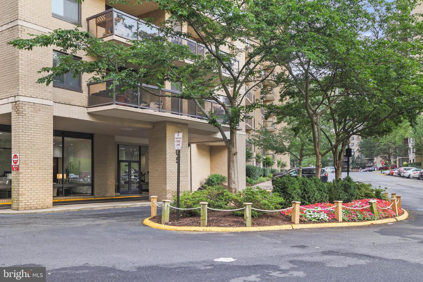 205 YOAKUM PKWY #1712, ALEXANDRIA, Virginia 22304, 3 Bedrooms Bedrooms, ,2 BathroomsBathrooms,Residential,For sale,205 YOAKUM PKWY #1712,VAAX2046598 MLS # VAAX2046598
