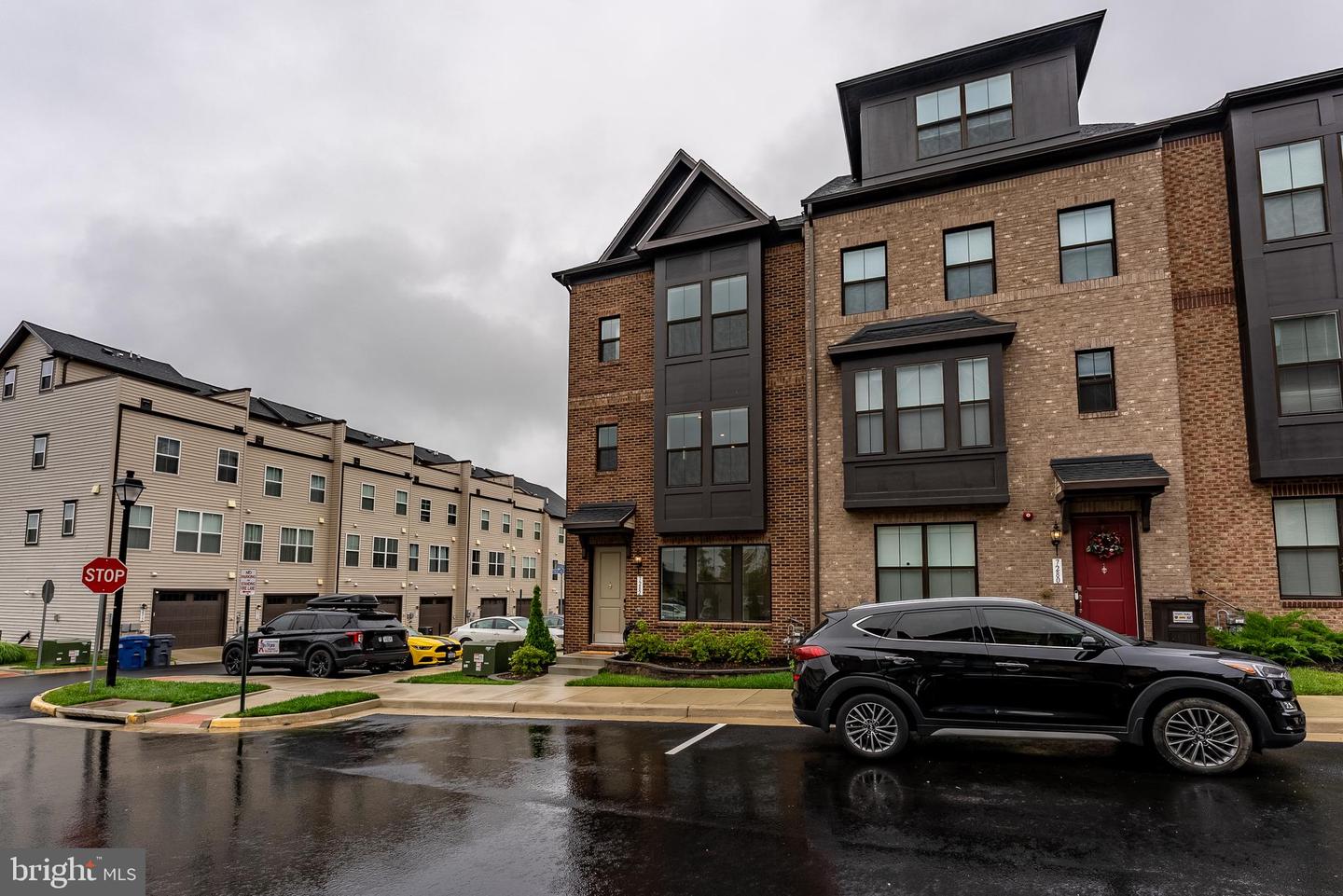 7282 NITTANY LN, ALEXANDRIA, Virginia 22306, 4 Bedrooms Bedrooms, ,3 BathroomsBathrooms,Residential,For sale,7282 NITTANY LN,VAFX2248138 MLS # VAFX2248138
