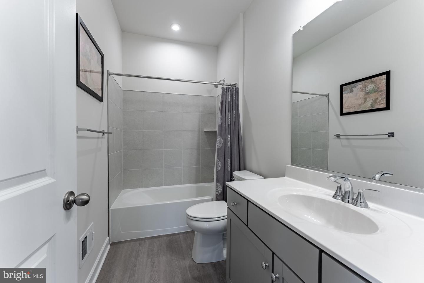 7282 NITTANY LN, ALEXANDRIA, Virginia 22306, 4 Bedrooms Bedrooms, ,3 BathroomsBathrooms,Residential,For sale,7282 NITTANY LN,VAFX2248138 MLS # VAFX2248138