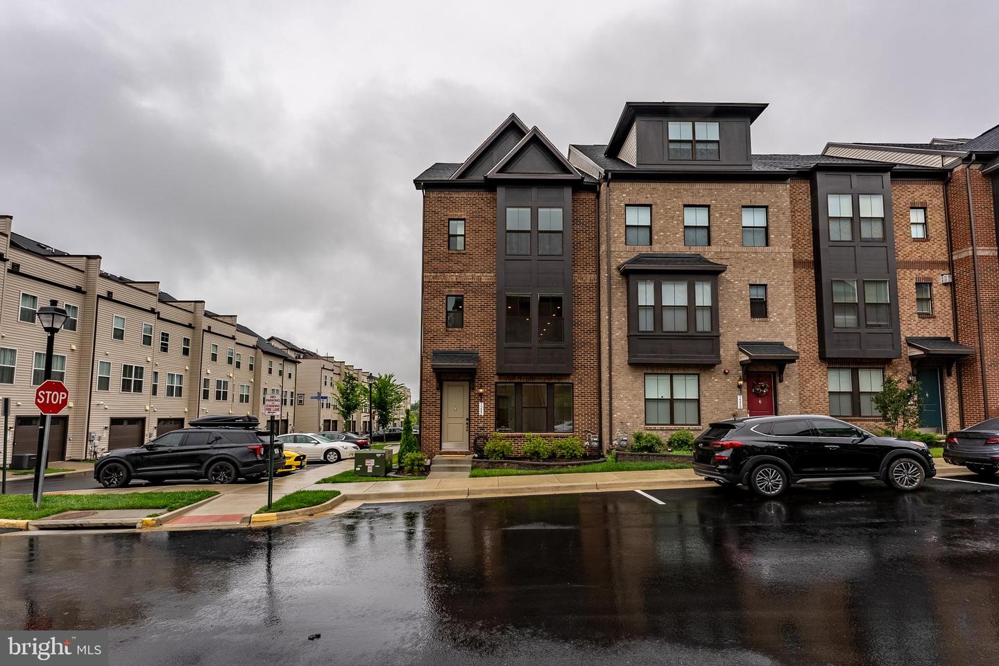 7282 NITTANY LN, ALEXANDRIA, Virginia 22306, 4 Bedrooms Bedrooms, ,3 BathroomsBathrooms,Residential,For sale,7282 NITTANY LN,VAFX2248138 MLS # VAFX2248138