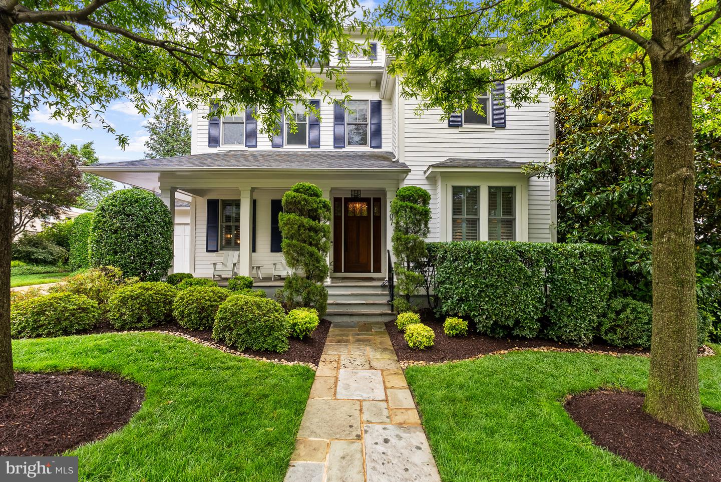 2407 N NELSON ST, ARLINGTON, Virginia 22207, 5 Bedrooms Bedrooms, ,4 BathroomsBathrooms,Residential,For sale,2407 N NELSON ST,VAAR2059404 MLS # VAAR2059404