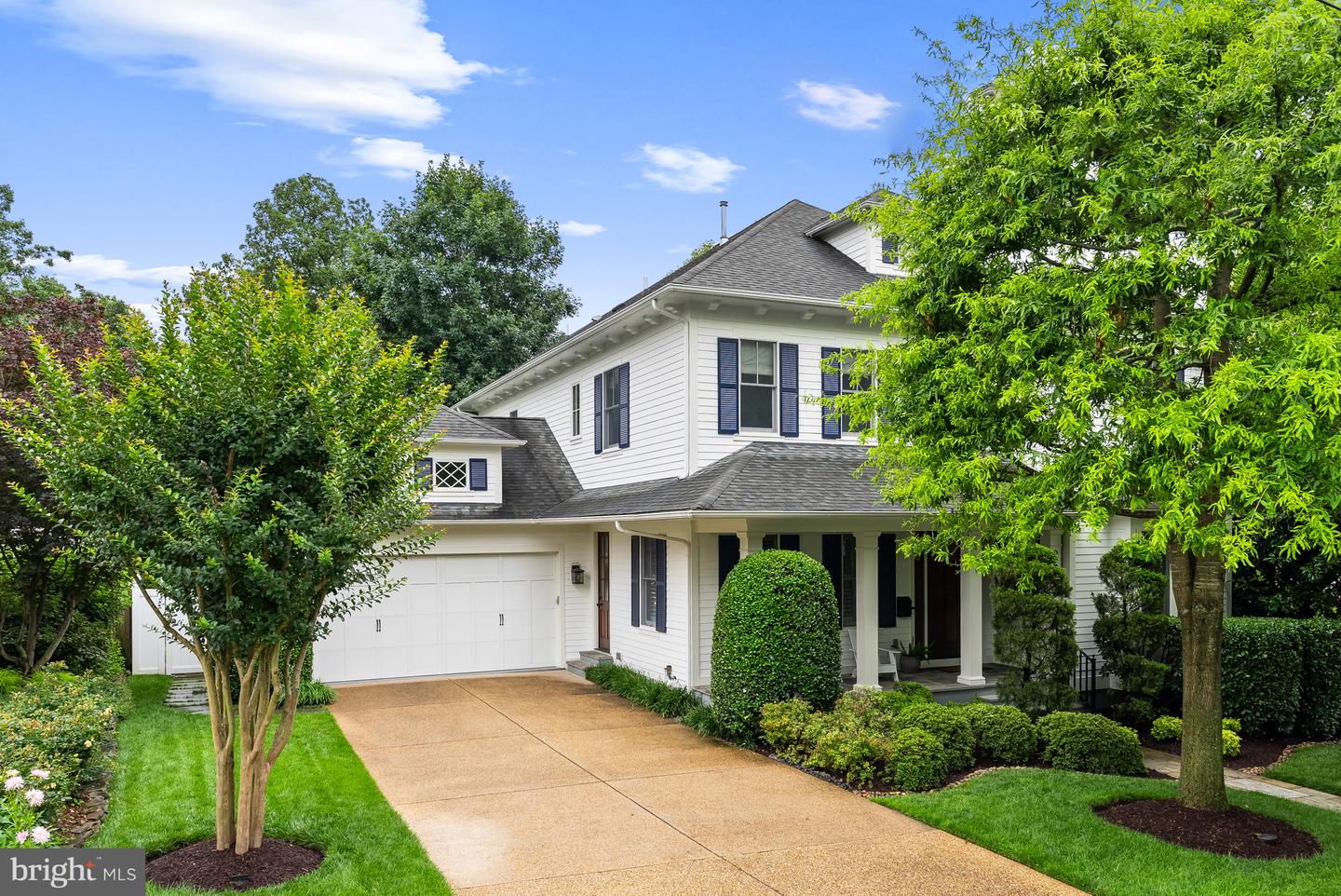 2407 N NELSON ST, ARLINGTON, Virginia 22207, 5 Bedrooms Bedrooms, ,4 BathroomsBathrooms,Residential,For sale,2407 N NELSON ST,VAAR2059404 MLS # VAAR2059404