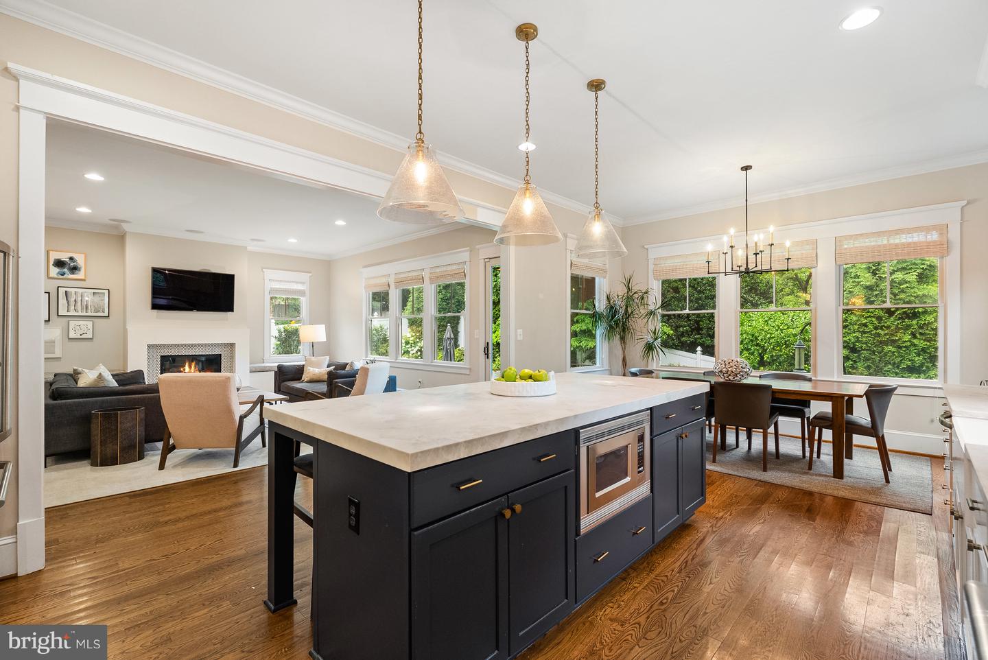 2407 N NELSON ST, ARLINGTON, Virginia 22207, 5 Bedrooms Bedrooms, ,4 BathroomsBathrooms,Residential,For sale,2407 N NELSON ST,VAAR2059404 MLS # VAAR2059404