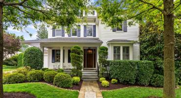 2407 N NELSON ST, ARLINGTON, Virginia 22207, 5 Bedrooms Bedrooms, ,4 BathroomsBathrooms,Residential,For sale,2407 N NELSON ST,VAAR2059404 MLS # VAAR2059404
