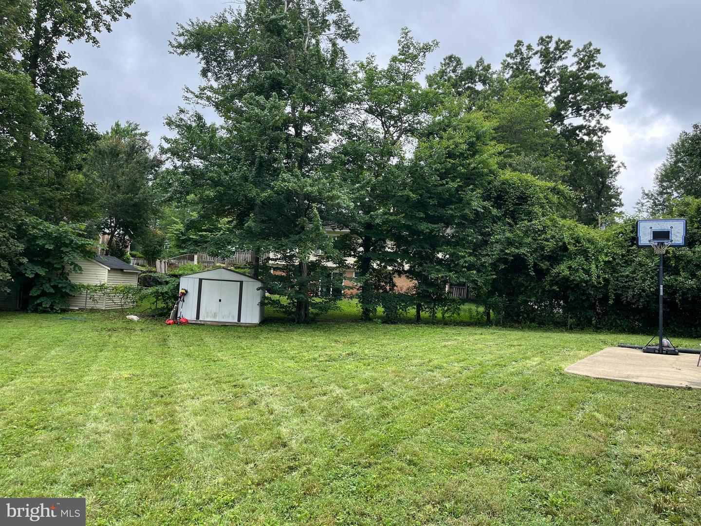 6313 BARDU AVE, SPRINGFIELD, Virginia 22152, 3 Bedrooms Bedrooms, ,3 BathroomsBathrooms,Residential,For sale,6313 BARDU AVE,VAFX2248240 MLS # VAFX2248240