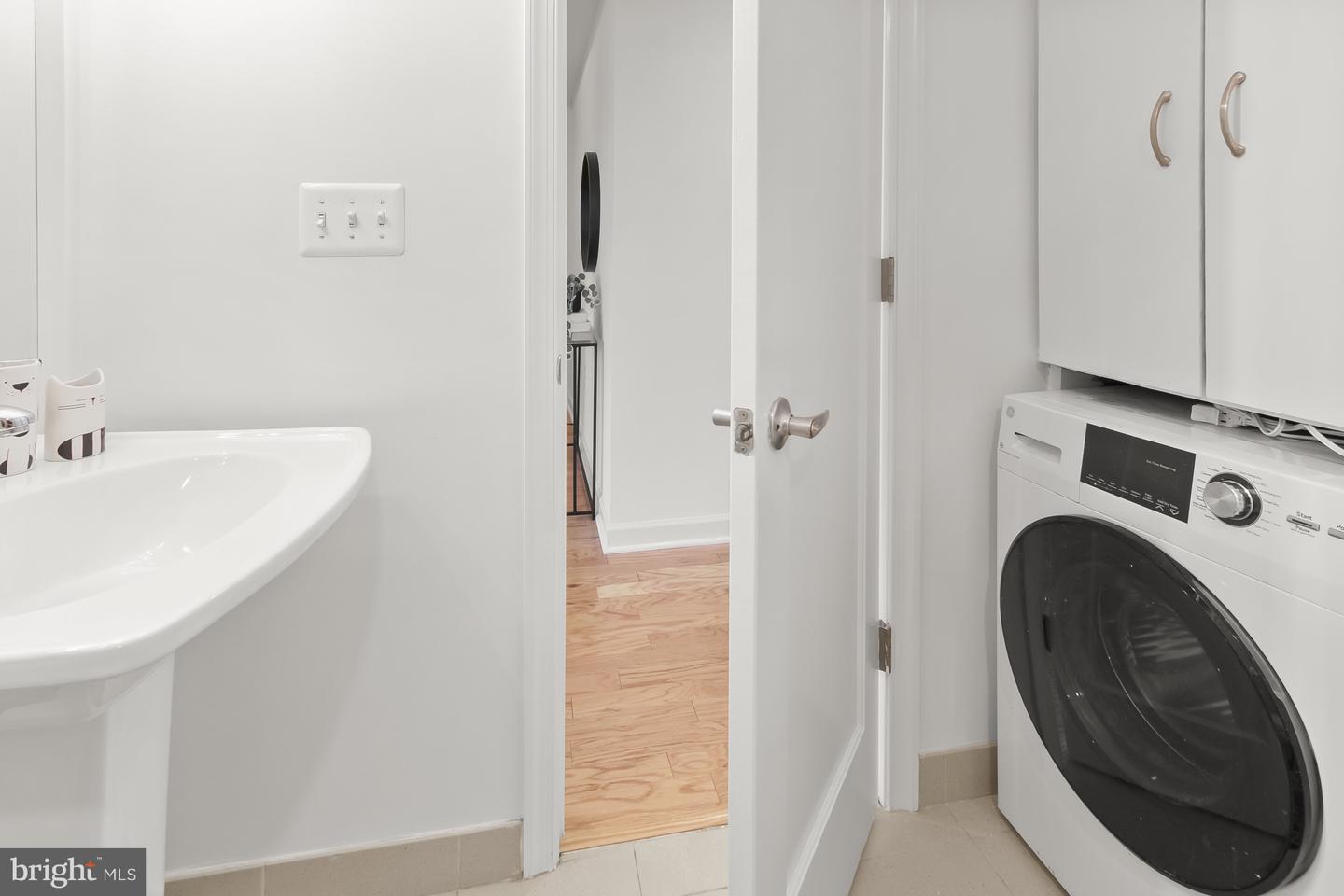 1314 MASSACHUSETTS AVE NW #603, WASHINGTON, District Of Columbia 20005, 1 Bedroom Bedrooms, ,1 BathroomBathrooms,Residential,For sale,1314 MASSACHUSETTS AVE NW #603,DCDC2206382 MLS # DCDC2206382