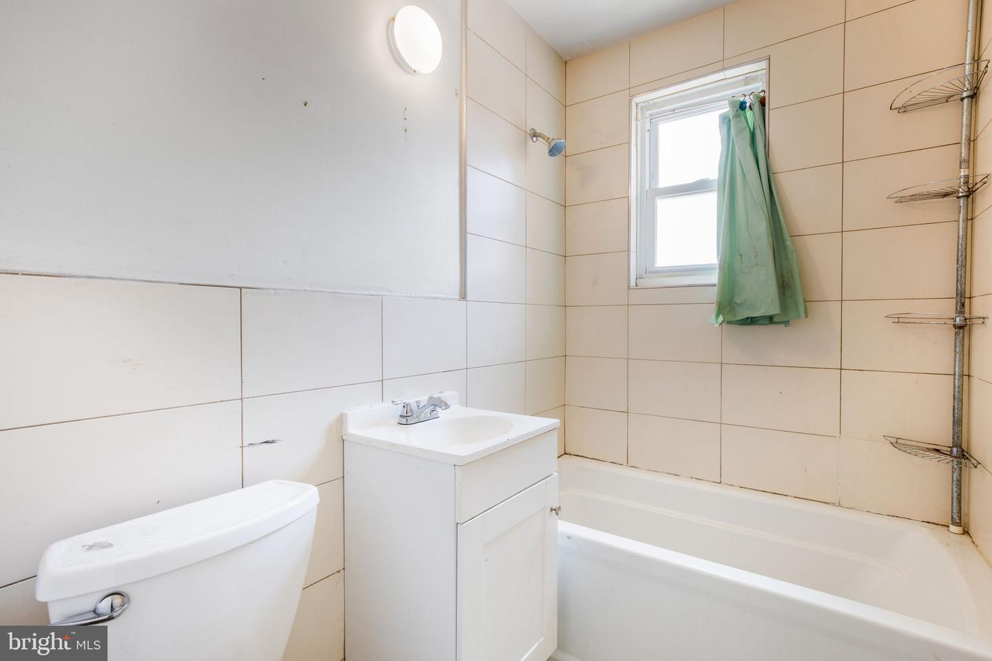627 FORRESTER ST SE, WASHINGTON, District Of Columbia 20032, 3 Bedrooms Bedrooms, ,1 BathroomBathrooms,Residential,For sale,627 FORRESTER ST SE,DCDC2206472 MLS # DCDC2206472