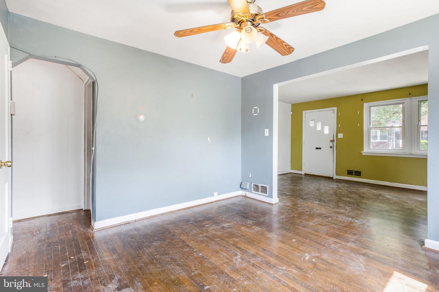 627 FORRESTER ST SE, WASHINGTON, District Of Columbia 20032, 3 Bedrooms Bedrooms, ,1 BathroomBathrooms,Residential,For sale,627 FORRESTER ST SE,DCDC2206472 MLS # DCDC2206472
