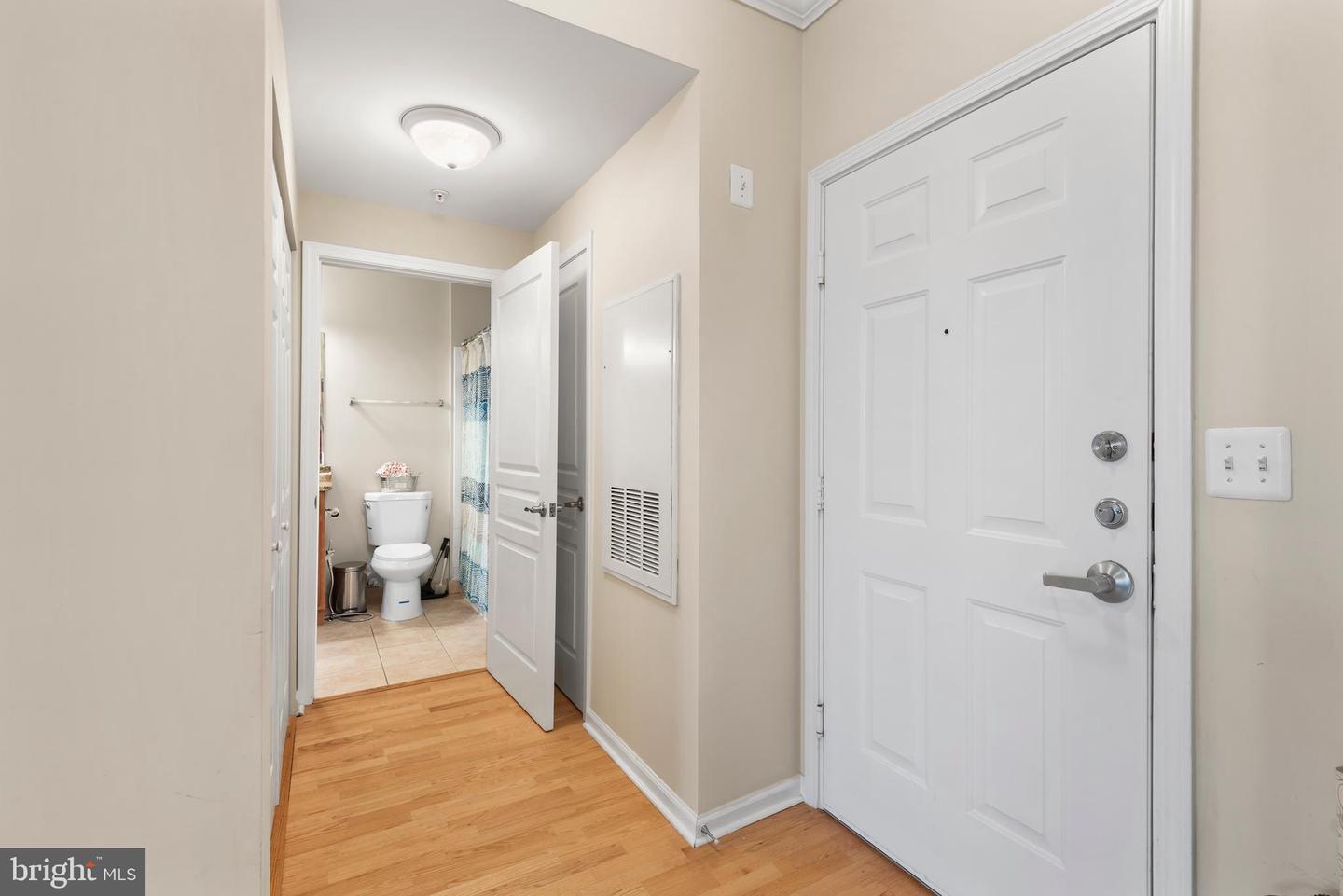 12000 MARKET ST #378, RESTON, Virginia 20190, 1 Bedroom Bedrooms, ,1 BathroomBathrooms,Residential,For sale,12000 MARKET ST #378,VAFX2248956 MLS # VAFX2248956