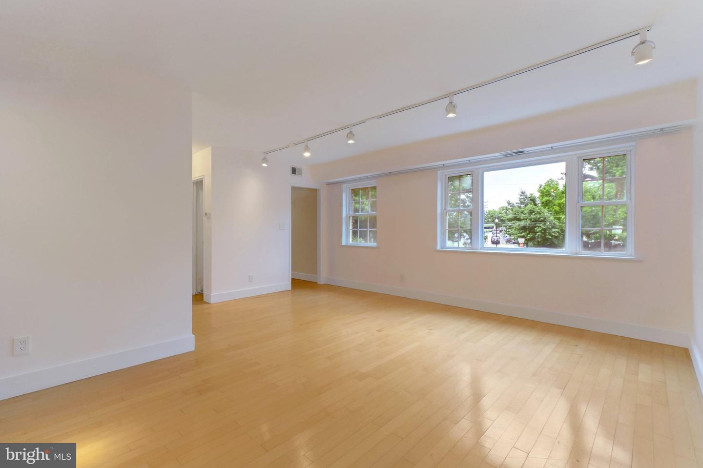 1301 N ODE ST #135, ARLINGTON, Virginia 22209, 1 Bedroom Bedrooms, ,1 BathroomBathrooms,Residential,For sale,1301 N ODE ST #135,VAAR2059504 MLS # VAAR2059504