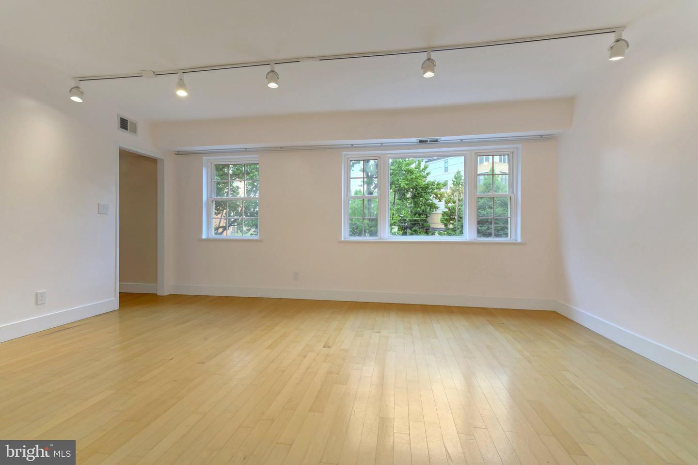 1301 N ODE ST #135, ARLINGTON, Virginia 22209, 1 Bedroom Bedrooms, ,1 BathroomBathrooms,Residential,For sale,1301 N ODE ST #135,VAAR2059504 MLS # VAAR2059504
