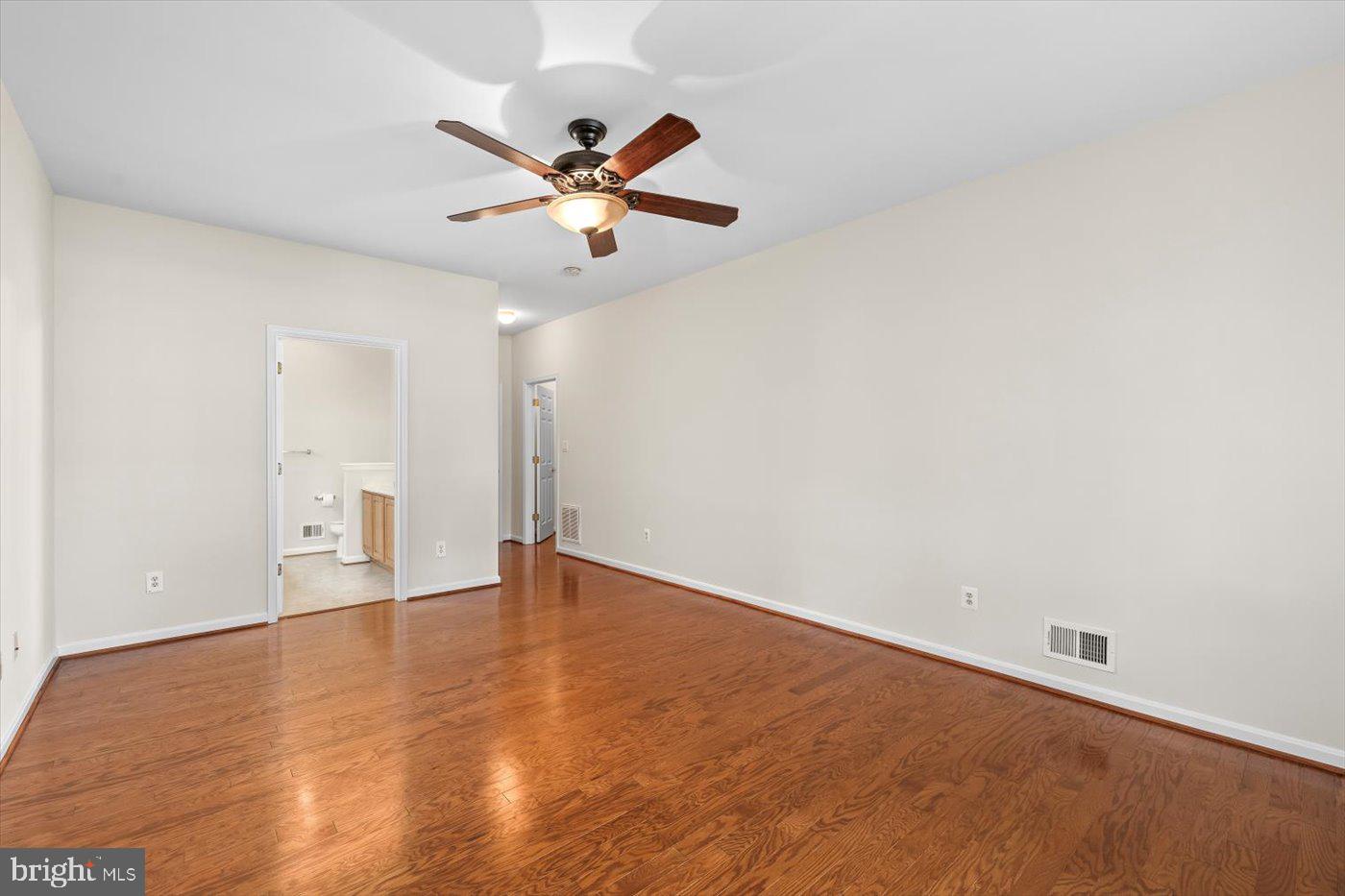 5307 W PHILIPPI PL, FREDERICKSBURG, Virginia 22407, 3 Bedrooms Bedrooms, ,3 BathroomsBathrooms,Residential,For sale,5307 W PHILIPPI PL,VASP2034072 MLS # VASP2034072