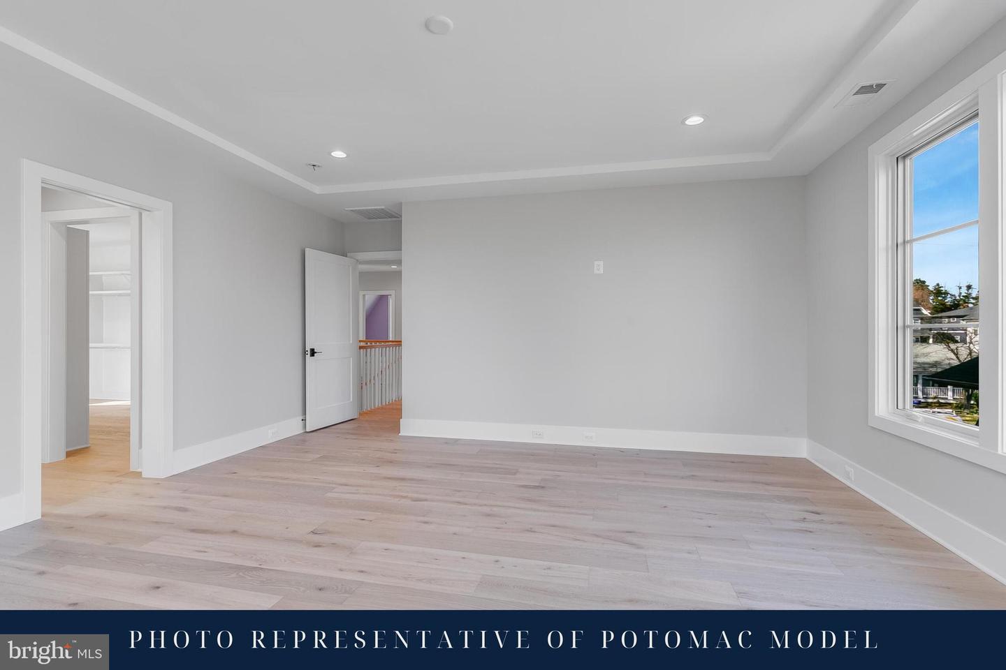 730 22ND ST S, ARLINGTON, Virginia 22202, 5 Bedrooms Bedrooms, ,5 BathroomsBathrooms,Residential,For sale,730 22ND ST S,VAAR2059508 MLS # VAAR2059508