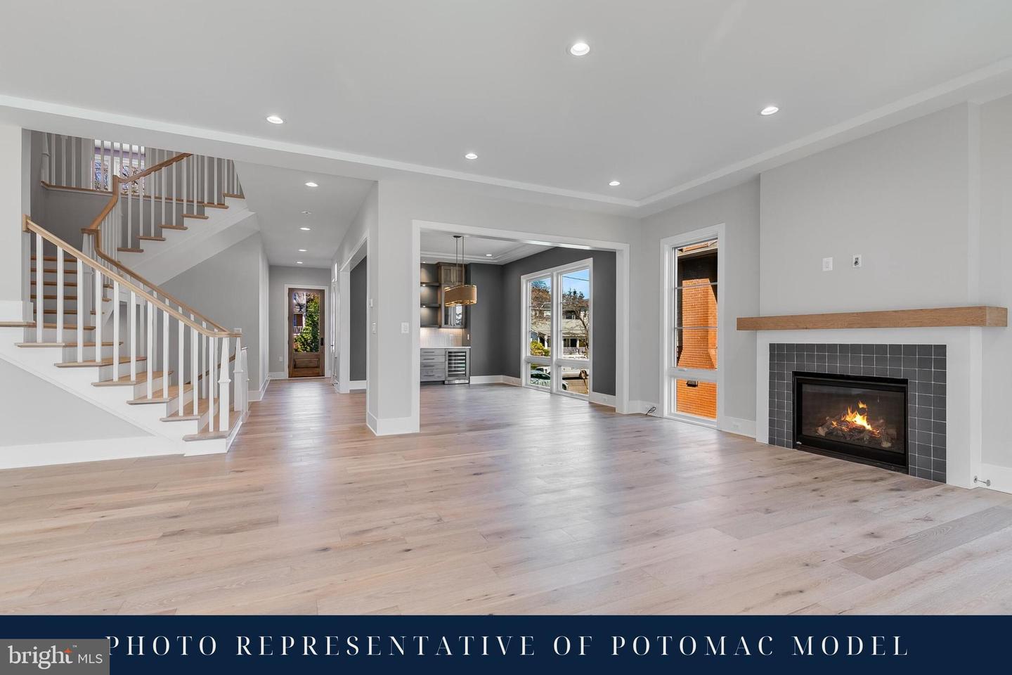 730 22ND ST S, ARLINGTON, Virginia 22202, 5 Bedrooms Bedrooms, ,5 BathroomsBathrooms,Residential,For sale,730 22ND ST S,VAAR2059508 MLS # VAAR2059508