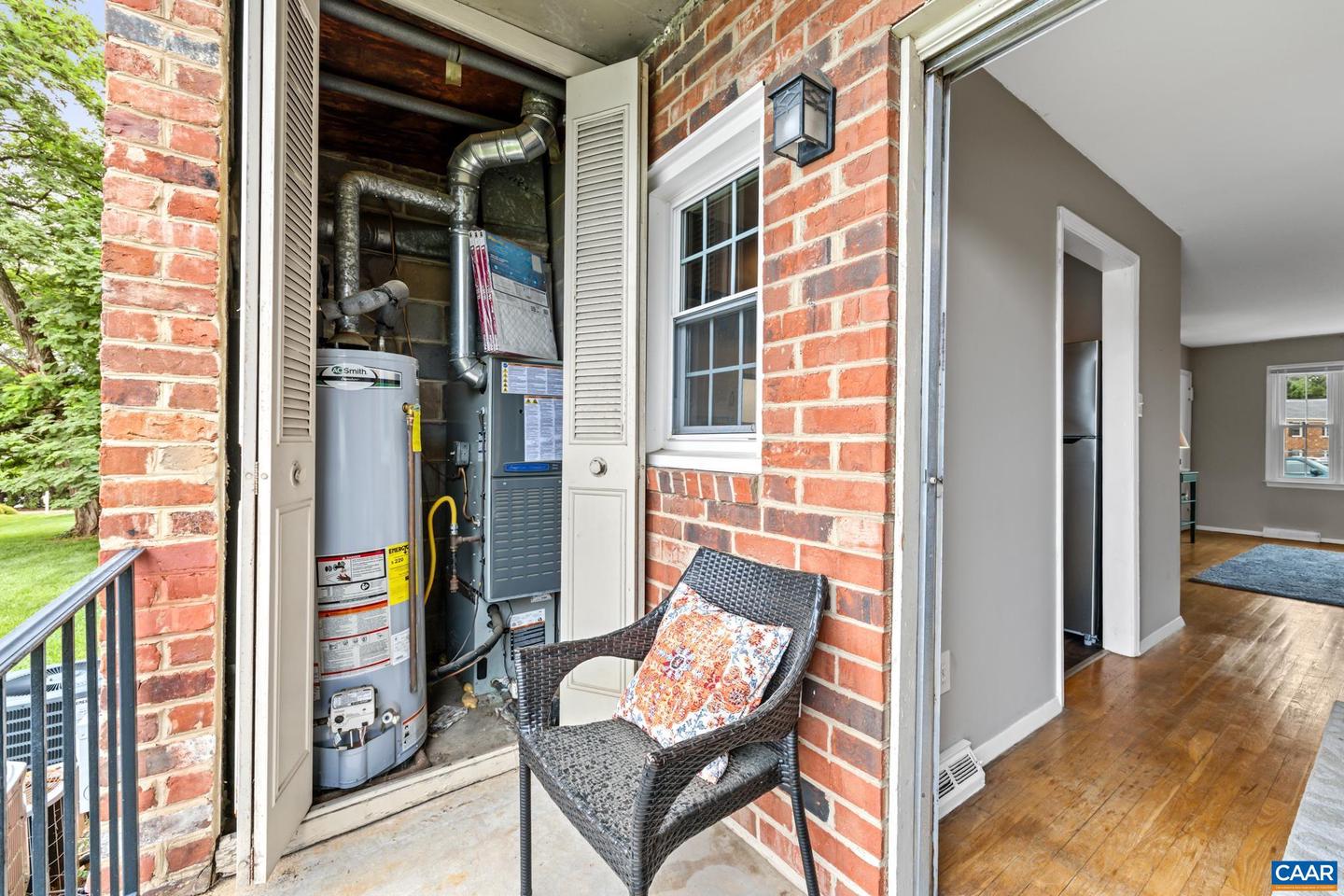 134 HESSIAN HILLS CIR #2, CHARLOTTESVILLE, Virginia 22901, 2 Bedrooms Bedrooms, ,1 BathroomBathrooms,Residential,For sale,134 HESSIAN HILLS CIR #2,665899 MLS # 665899