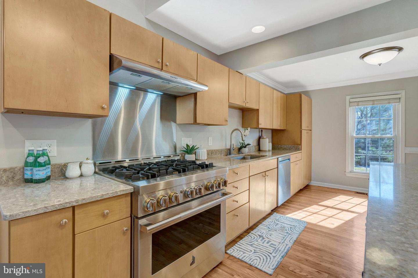 10828 MOORE DR, MANASSAS, Virginia 20111, 5 Bedrooms Bedrooms, ,4 BathroomsBathrooms,Residential,For sale,10828 MOORE DR,VAPW2097500 MLS # VAPW2097500