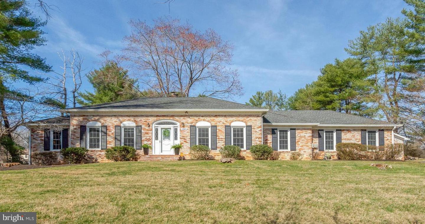 10828 MOORE DR, MANASSAS, Virginia 20111, 5 Bedrooms Bedrooms, ,4 BathroomsBathrooms,Residential,For sale,10828 MOORE DR,VAPW2097500 MLS # VAPW2097500