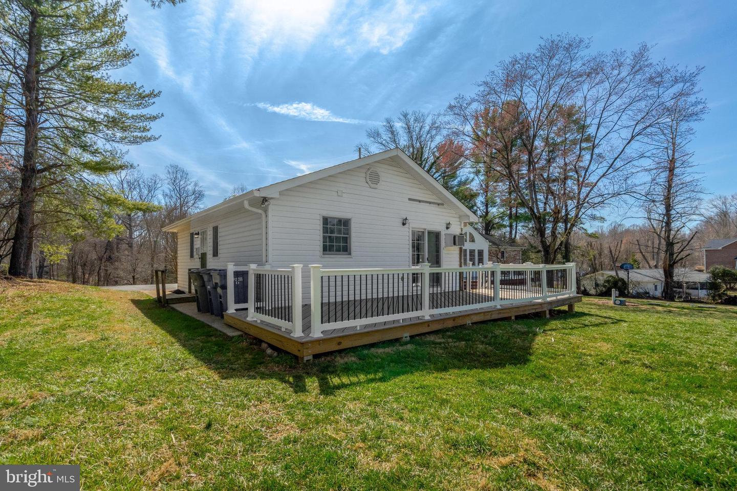 10828 MOORE DR, MANASSAS, Virginia 20111, 5 Bedrooms Bedrooms, ,4 BathroomsBathrooms,Residential,For sale,10828 MOORE DR,VAPW2097500 MLS # VAPW2097500