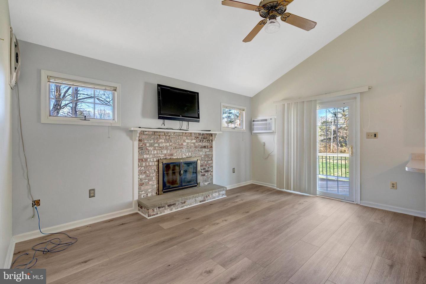 10828 MOORE DR, MANASSAS, Virginia 20111, 5 Bedrooms Bedrooms, ,4 BathroomsBathrooms,Residential,For sale,10828 MOORE DR,VAPW2097500 MLS # VAPW2097500