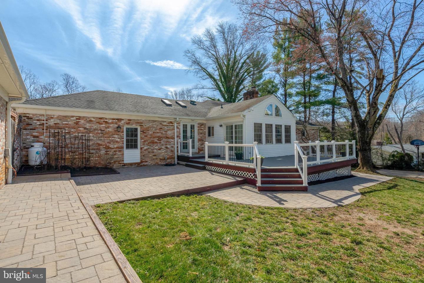 10828 MOORE DR, MANASSAS, Virginia 20111, 5 Bedrooms Bedrooms, ,4 BathroomsBathrooms,Residential,For sale,10828 MOORE DR,VAPW2097500 MLS # VAPW2097500