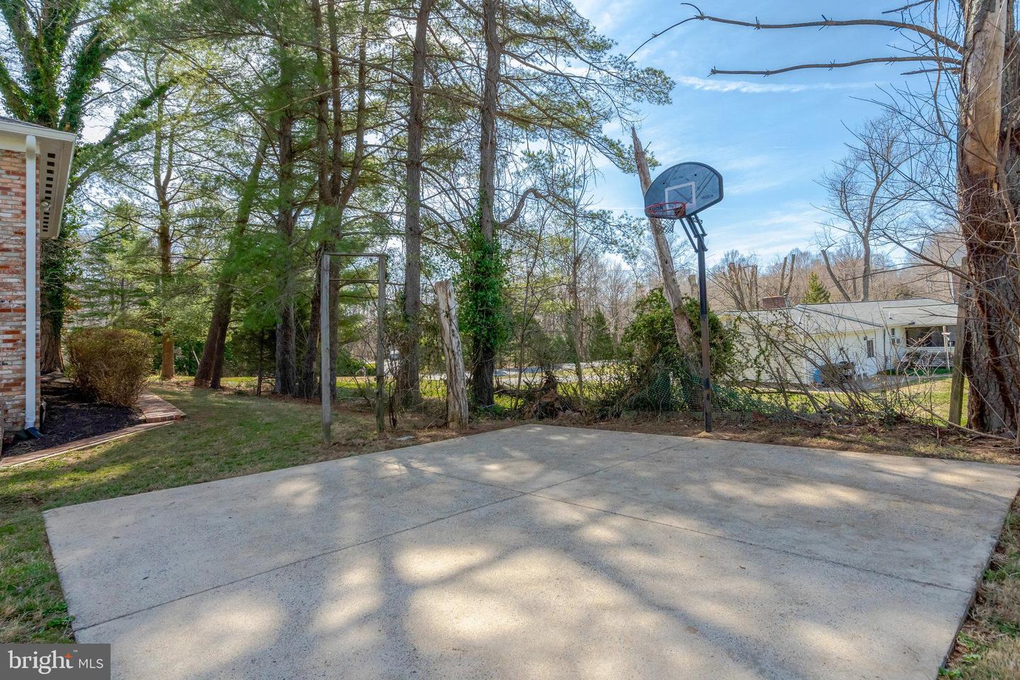 10828 MOORE DR, MANASSAS, Virginia 20111, 5 Bedrooms Bedrooms, ,4 BathroomsBathrooms,Residential,For sale,10828 MOORE DR,VAPW2097500 MLS # VAPW2097500