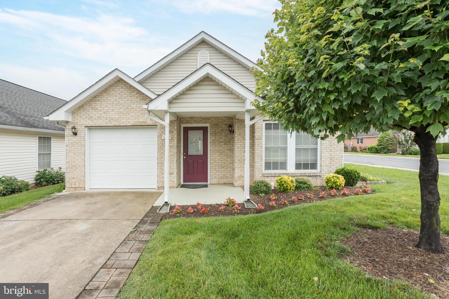 1826 KERSHAW LN, WINCHESTER, Virginia 22601, 2 Bedrooms Bedrooms, ,2 BathroomsBathrooms,Residential,For sale,1826 KERSHAW LN,VAWI2007988 MLS # VAWI2007988
