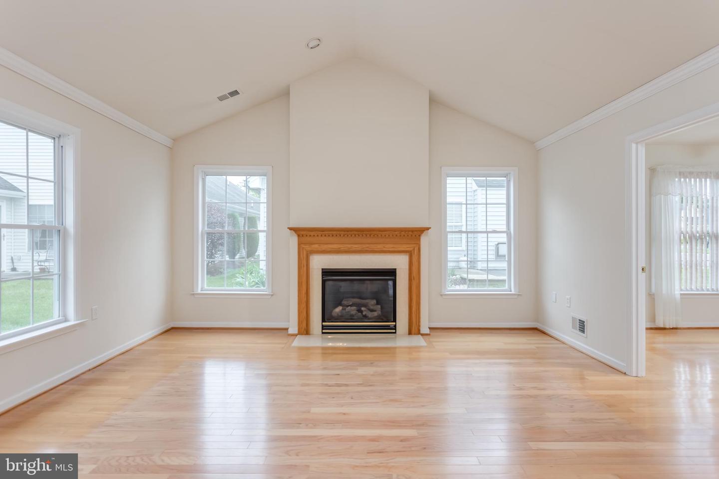 1826 KERSHAW LN, WINCHESTER, Virginia 22601, 2 Bedrooms Bedrooms, ,2 BathroomsBathrooms,Residential,For sale,1826 KERSHAW LN,VAWI2007988 MLS # VAWI2007988