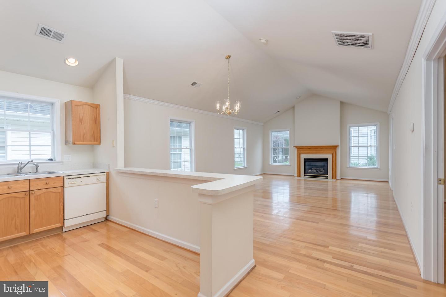 1826 KERSHAW LN, WINCHESTER, Virginia 22601, 2 Bedrooms Bedrooms, ,2 BathroomsBathrooms,Residential,For sale,1826 KERSHAW LN,VAWI2007988 MLS # VAWI2007988