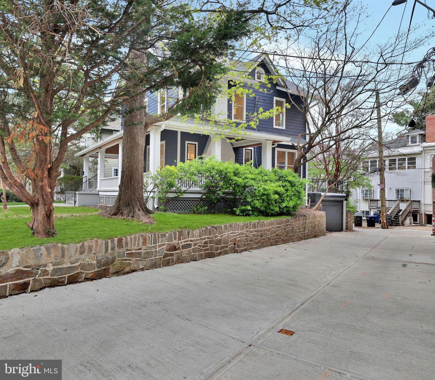 3740 KANAWHA ST NW, WASHINGTON, District Of Columbia 20015, 5 Bedrooms Bedrooms, ,4 BathroomsBathrooms,Residential,For sale,3740 KANAWHA ST NW,DCDC2206334 MLS # DCDC2206334
