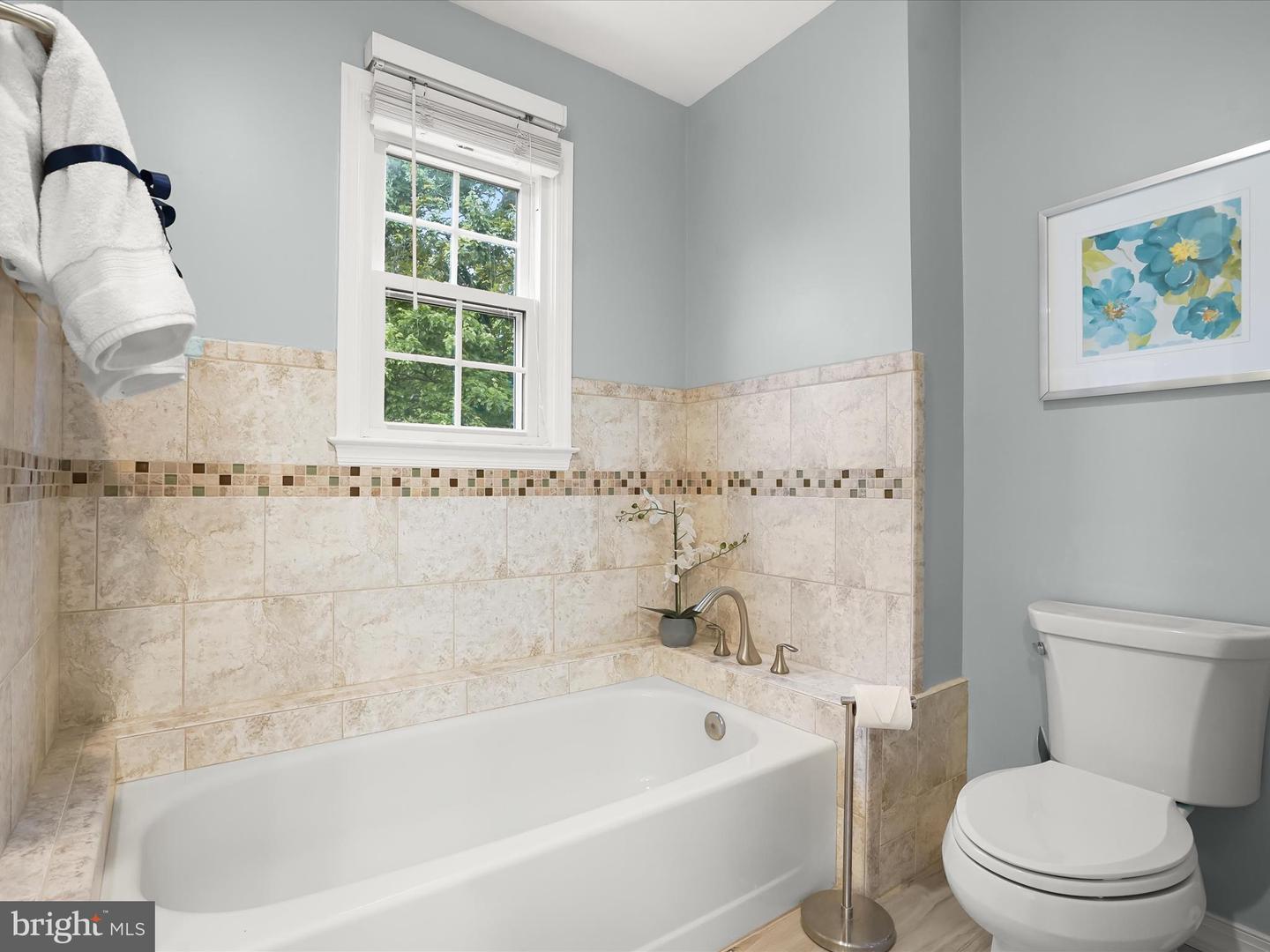 10267 CEDAR RIDGE DR, MANASSAS, Virginia 20110, 4 Bedrooms Bedrooms, ,3 BathroomsBathrooms,Residential,For sale,10267 CEDAR RIDGE DR,VAMN2008528 MLS # VAMN2008528