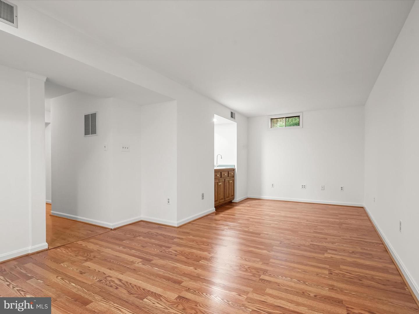 10267 CEDAR RIDGE DR, MANASSAS, Virginia 20110, 4 Bedrooms Bedrooms, ,3 BathroomsBathrooms,Residential,For sale,10267 CEDAR RIDGE DR,VAMN2008528 MLS # VAMN2008528