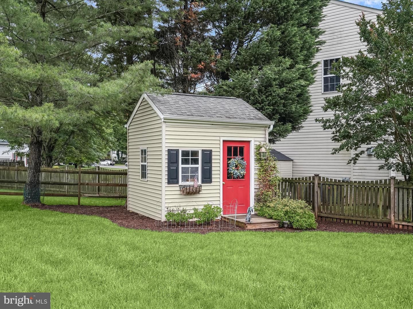 10267 CEDAR RIDGE DR, MANASSAS, Virginia 20110, 4 Bedrooms Bedrooms, ,3 BathroomsBathrooms,Residential,For sale,10267 CEDAR RIDGE DR,VAMN2008528 MLS # VAMN2008528